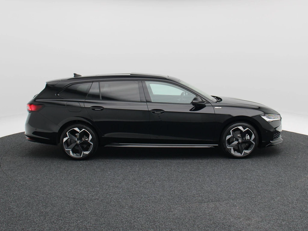 Škoda Superb – foto 7