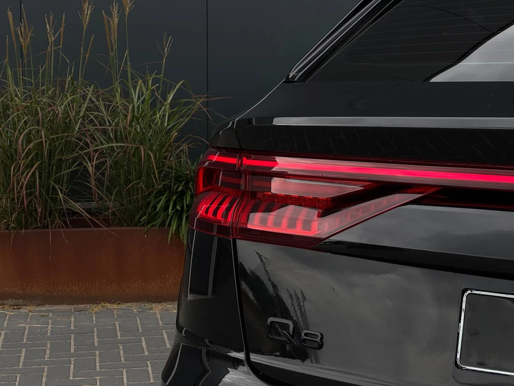 Audi Q8 – foto 19