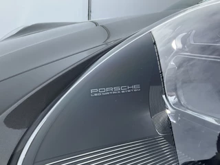 Porsche 911 – thumbnail 40