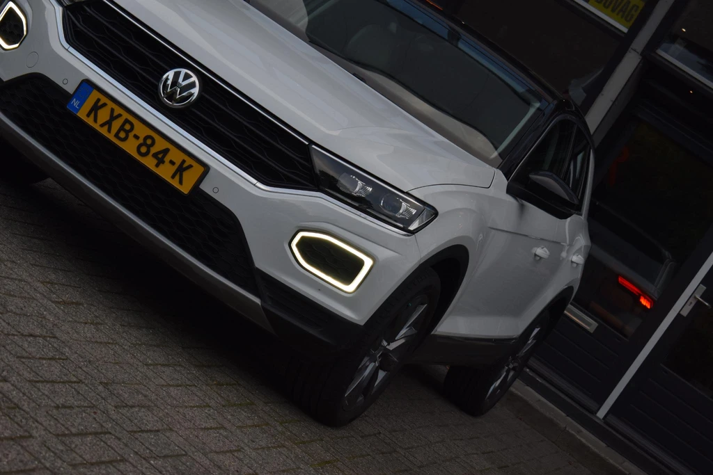 Volkswagen T-Roc – foto 2