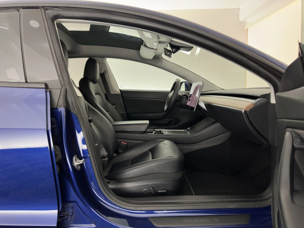 Tesla Model 3 – foto 13
