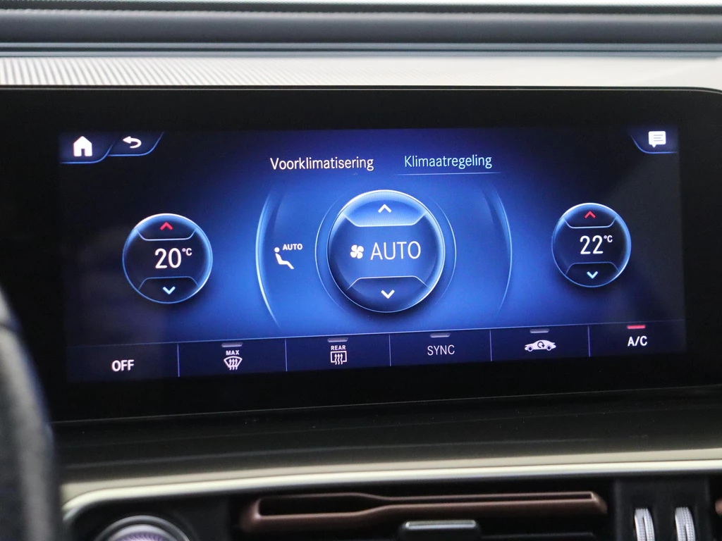Mercedes-Benz EQC – foto 19