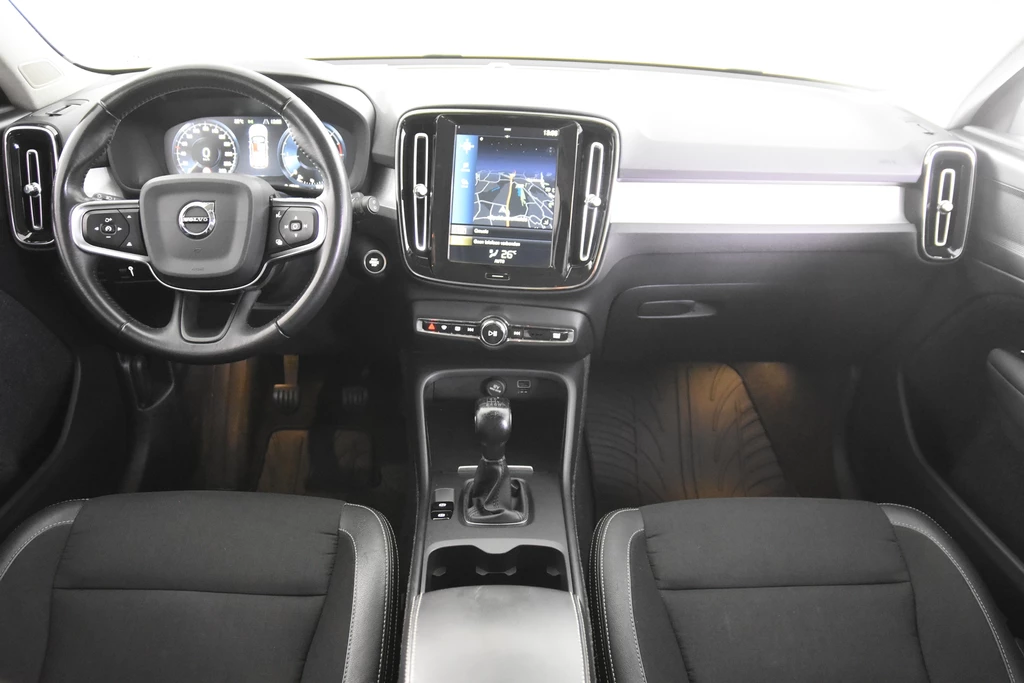 Volvo XC40 – foto 15