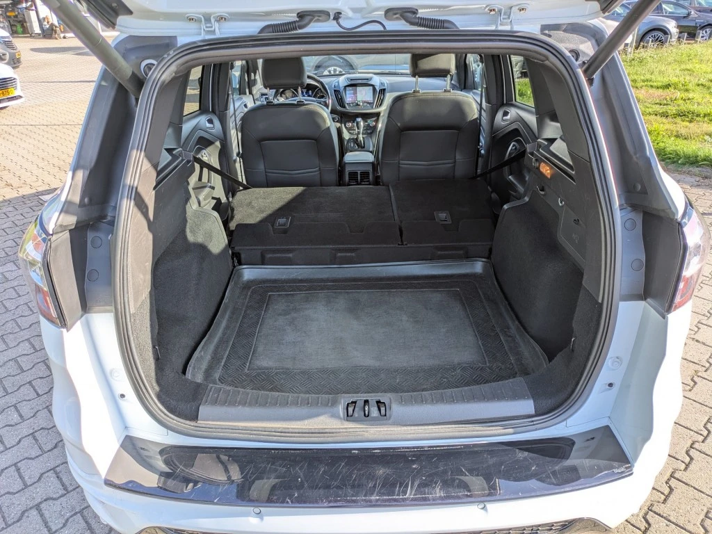 Ford Kuga – foto 18