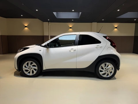 Toyota Aygo X 1.0 VVT-i MT Playi|Carplay|Camera| Airco|Acc|
