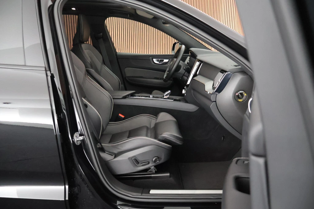 Volvo XC60 – foto 15