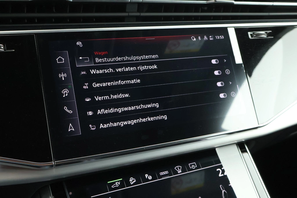 Audi Q8 – foto 44
