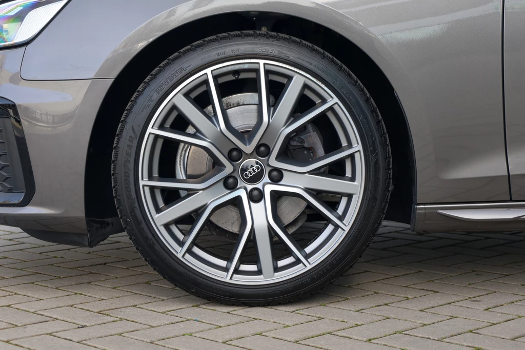 Audi A4 – foto 17