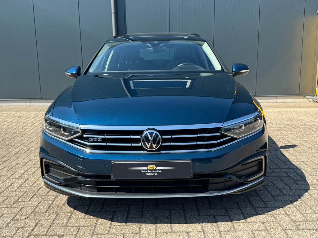 Volkswagen Passat – foto 8
