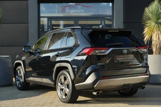 Toyota RAV4 – thumbnail 2