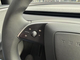 Tesla Model 3 – thumbnail 16