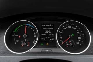 Volkswagen Golf – thumbnail 27