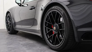 Porsche 911 – thumbnail 25