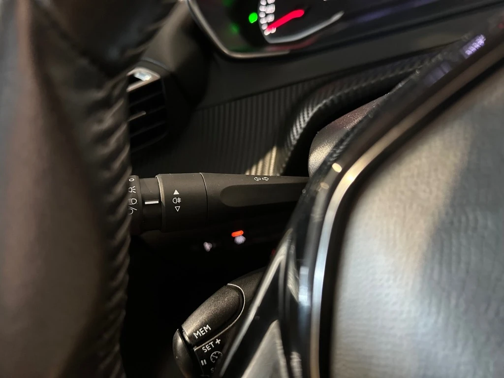 Peugeot 208 – foto 22