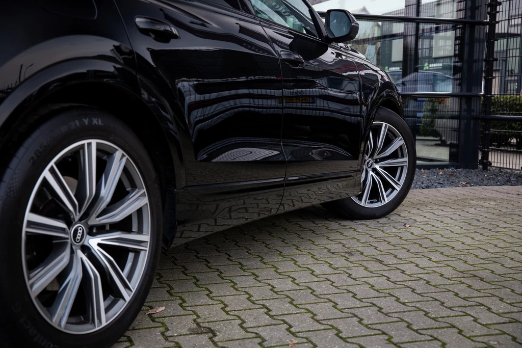 Audi Q8 – foto 9