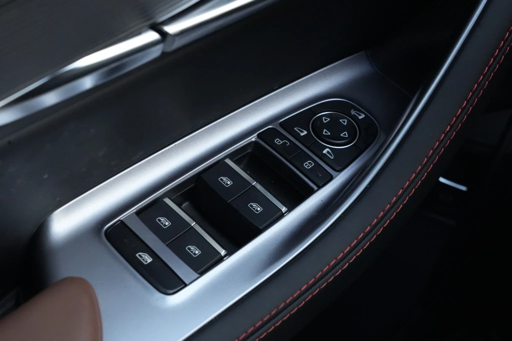 BYD SEAL U – foto 23