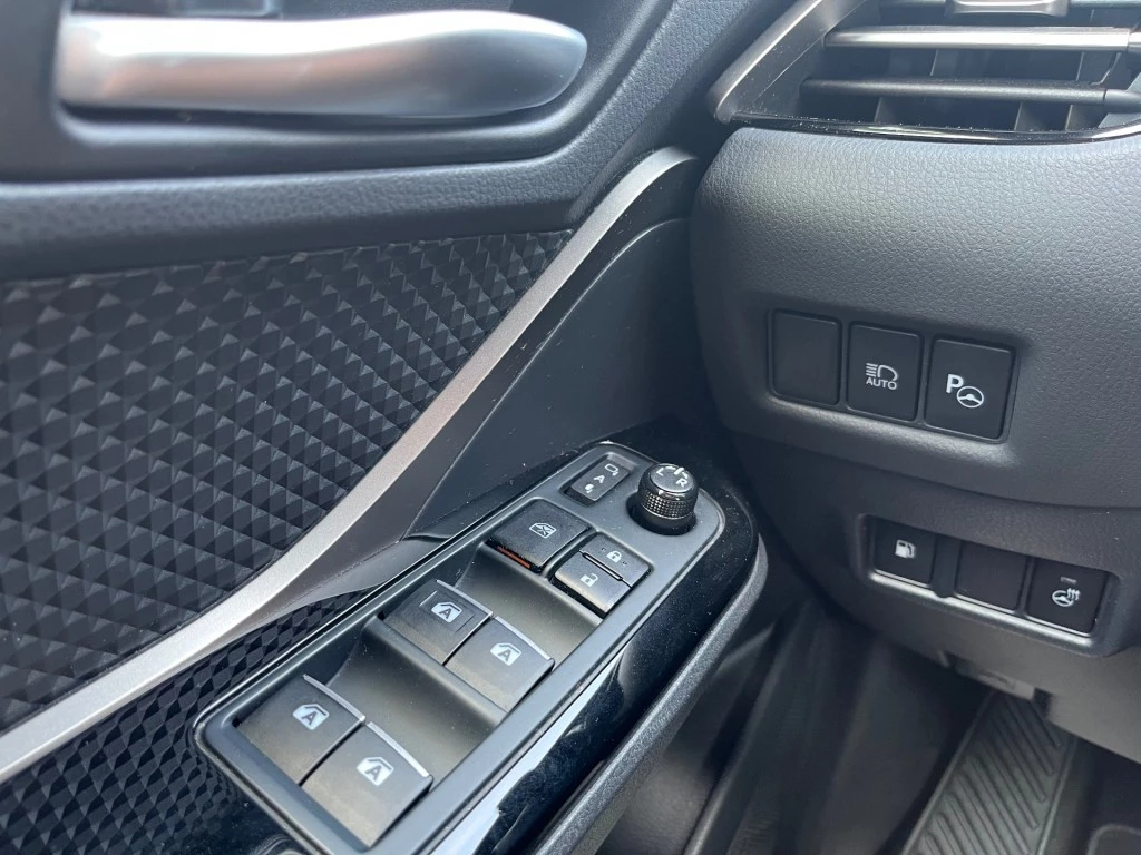 Toyota C-HR – foto 14