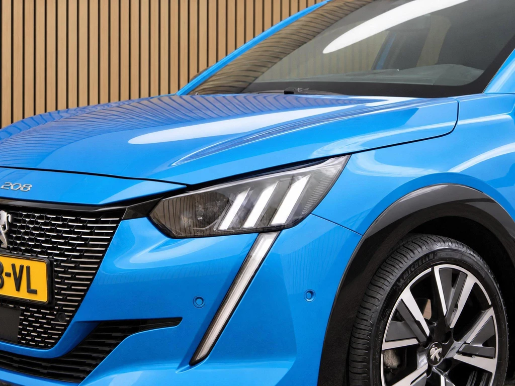 Peugeot 208 – foto 24