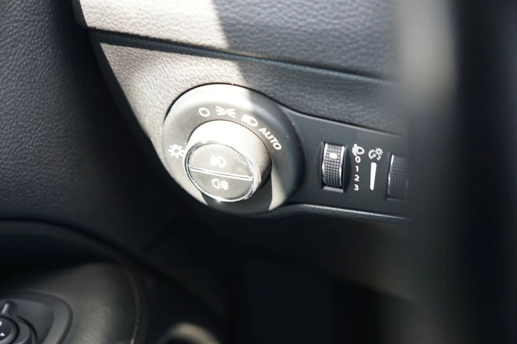 Jeep Compass – foto 17
