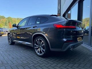 BMW X4 – thumbnail 4
