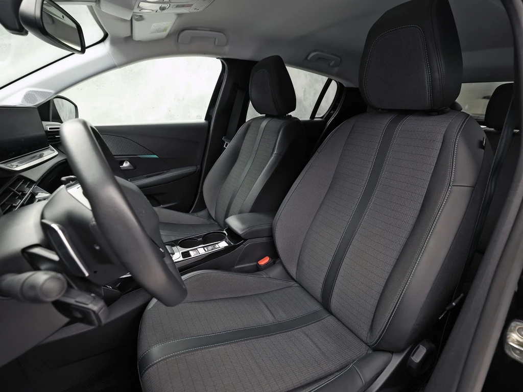 Peugeot 208 – foto 14