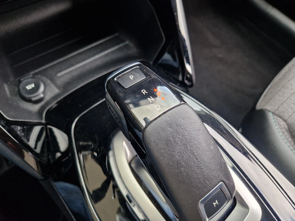 Peugeot 208 – foto 23