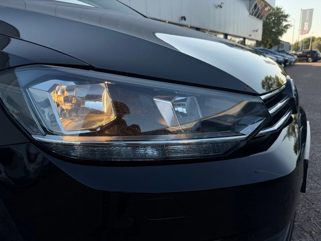 Volkswagen Touran – foto 12