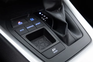 Toyota RAV4 – thumbnail 23