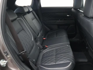 Mitsubishi Outlander – thumbnail 12