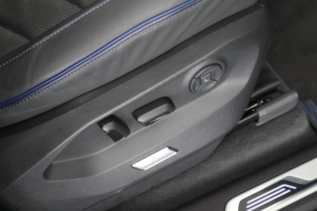 Volkswagen Touareg – foto 13