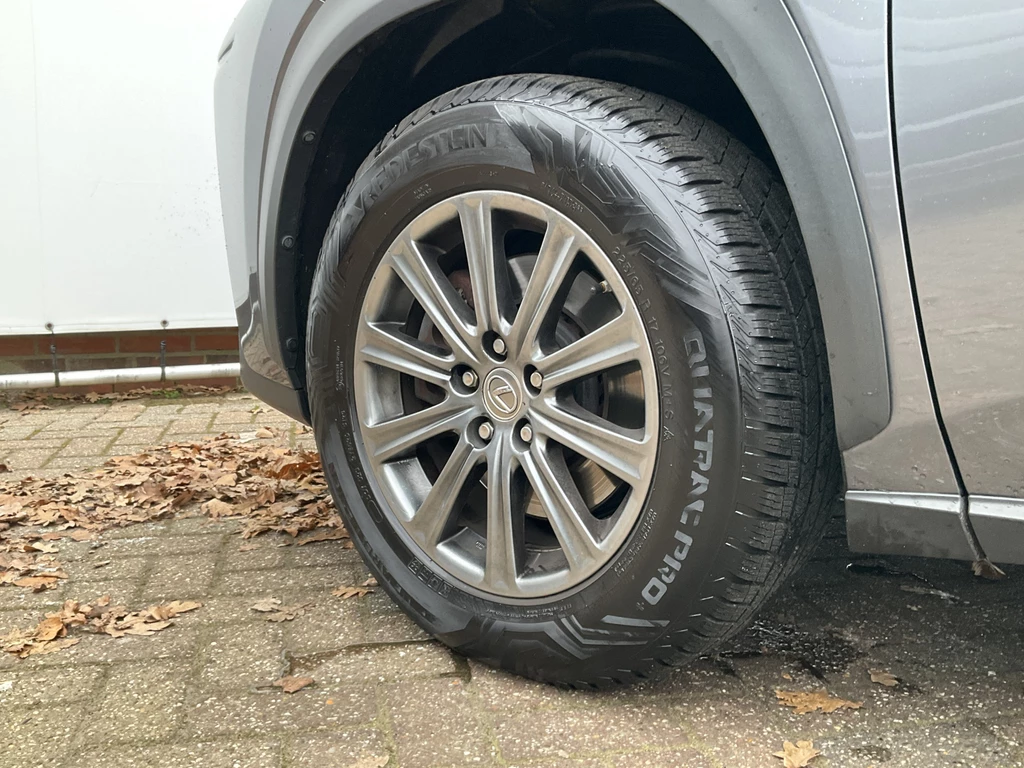 Lexus NX – foto 37