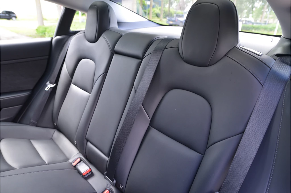 Tesla Model 3 – foto 13