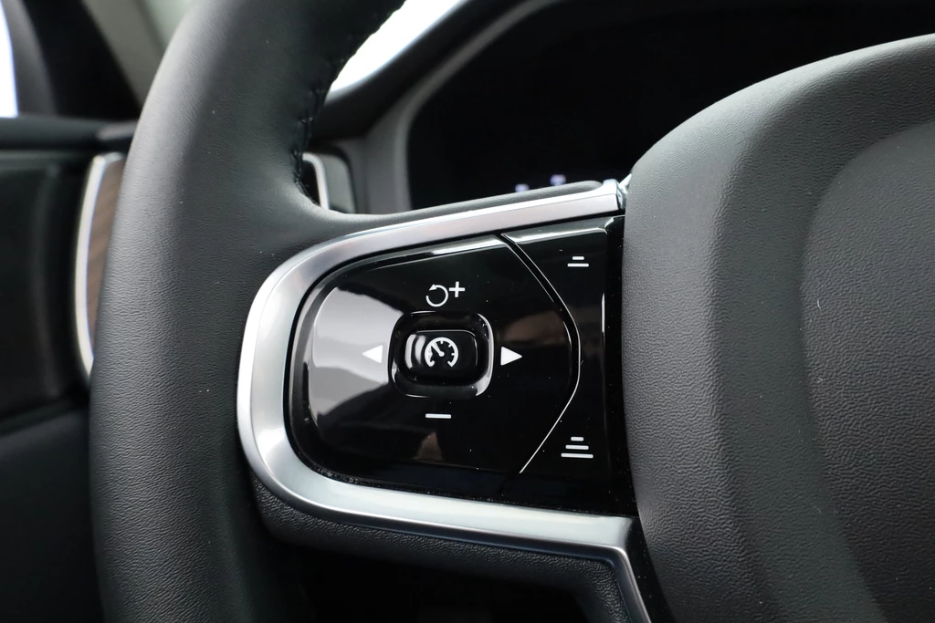Volvo XC60 – foto 16