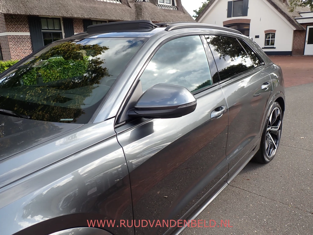 Audi RSQ8 – foto 41