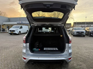Ford Kuga – thumbnail 25