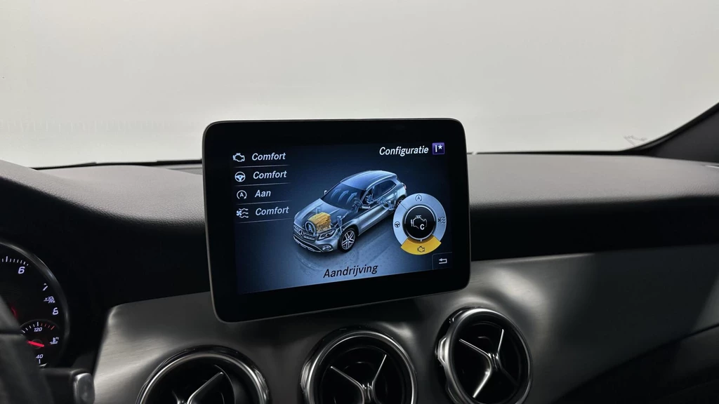Mercedes-Benz GLA – foto 47