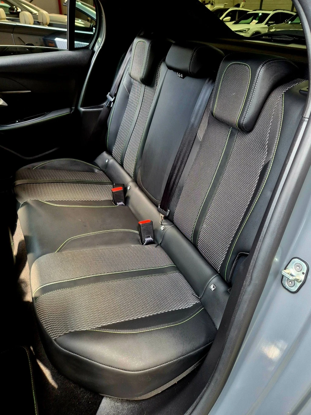 Peugeot 208 – foto 15