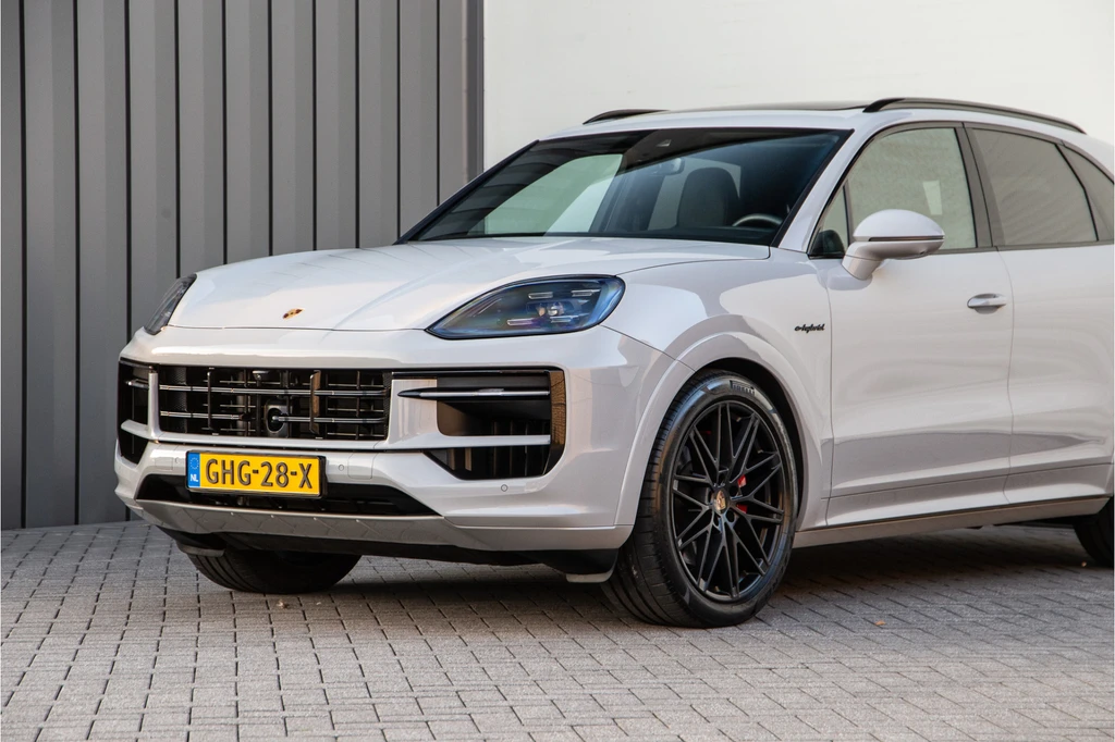 Porsche Cayenne – foto 2