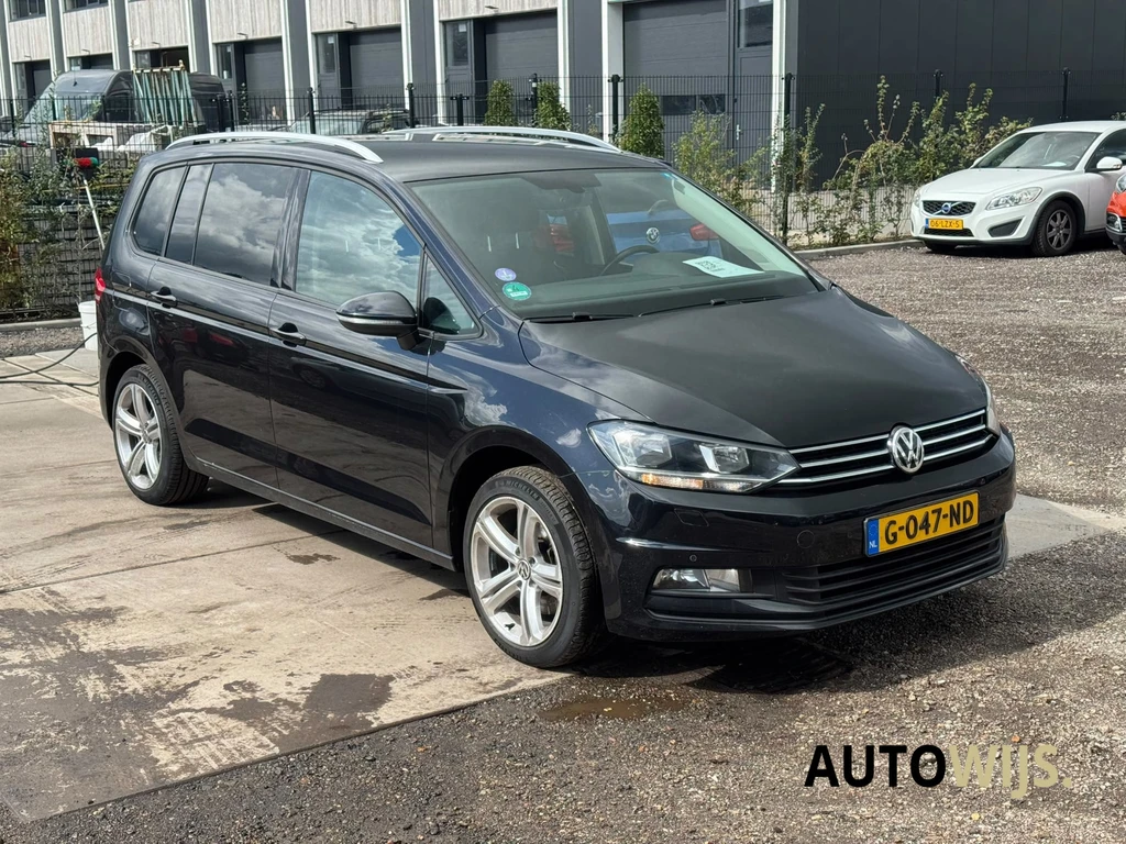 Volkswagen Touran – foto 5