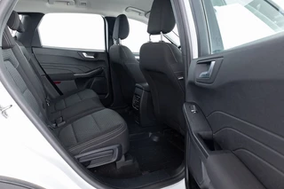 Ford Kuga – thumbnail 11