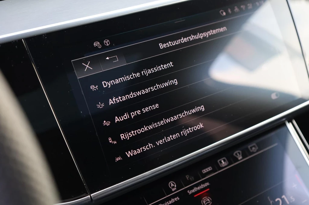 Audi S8 – foto 27