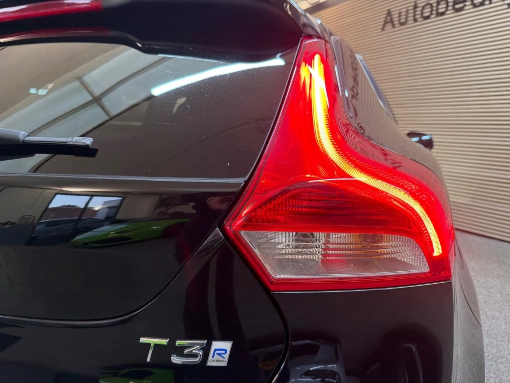 Volvo V40 – foto 10