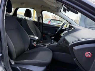 Ford Focus – thumbnail 8