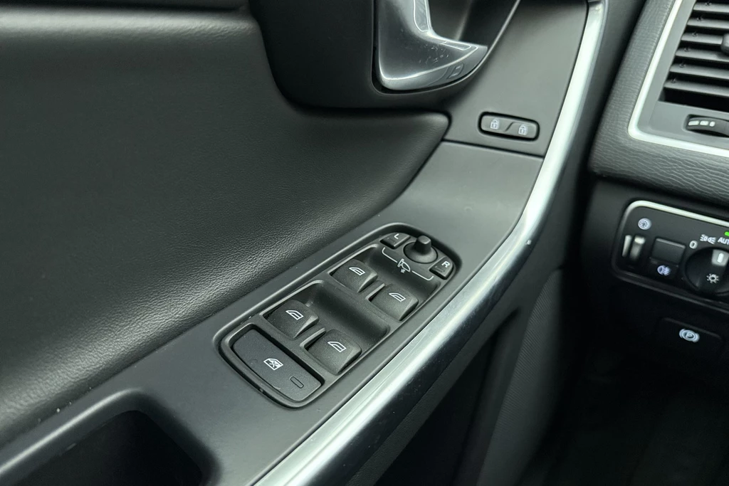 Volvo XC60 – foto 22