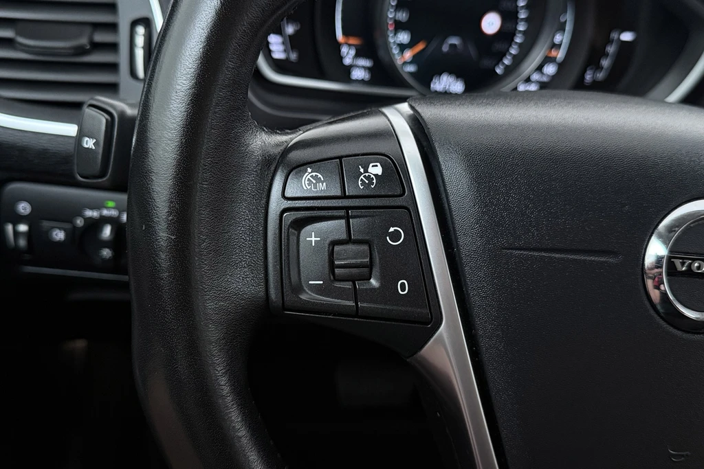 Volvo V40 – foto 35