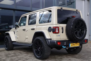 Jeep Wrangler – thumbnail 4