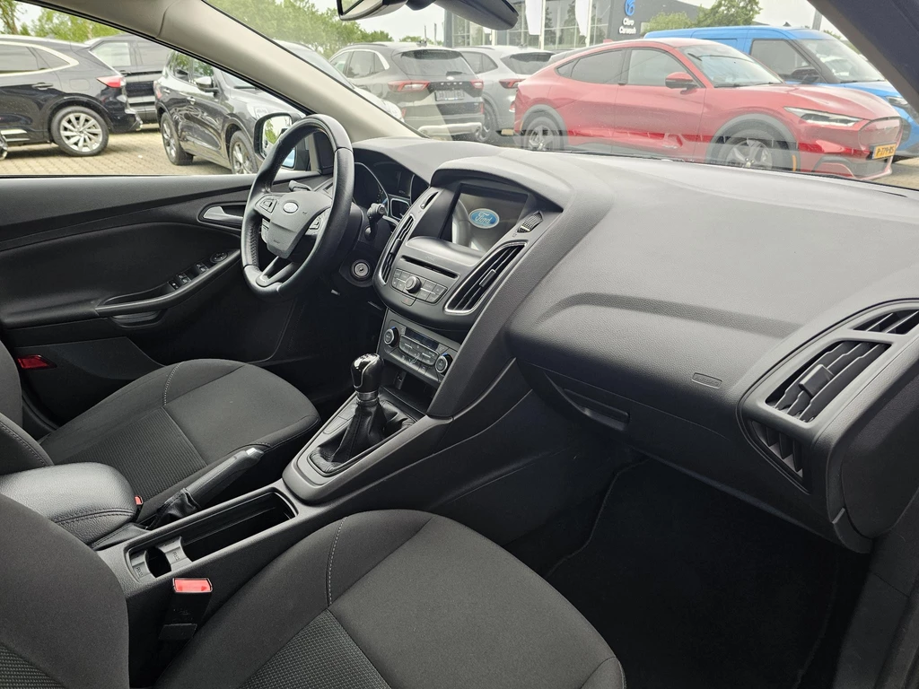 Ford Focus – foto 8