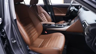 Lexus IS – thumbnail 43