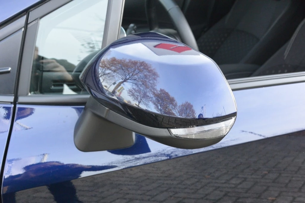 Suzuki Swace – foto 13