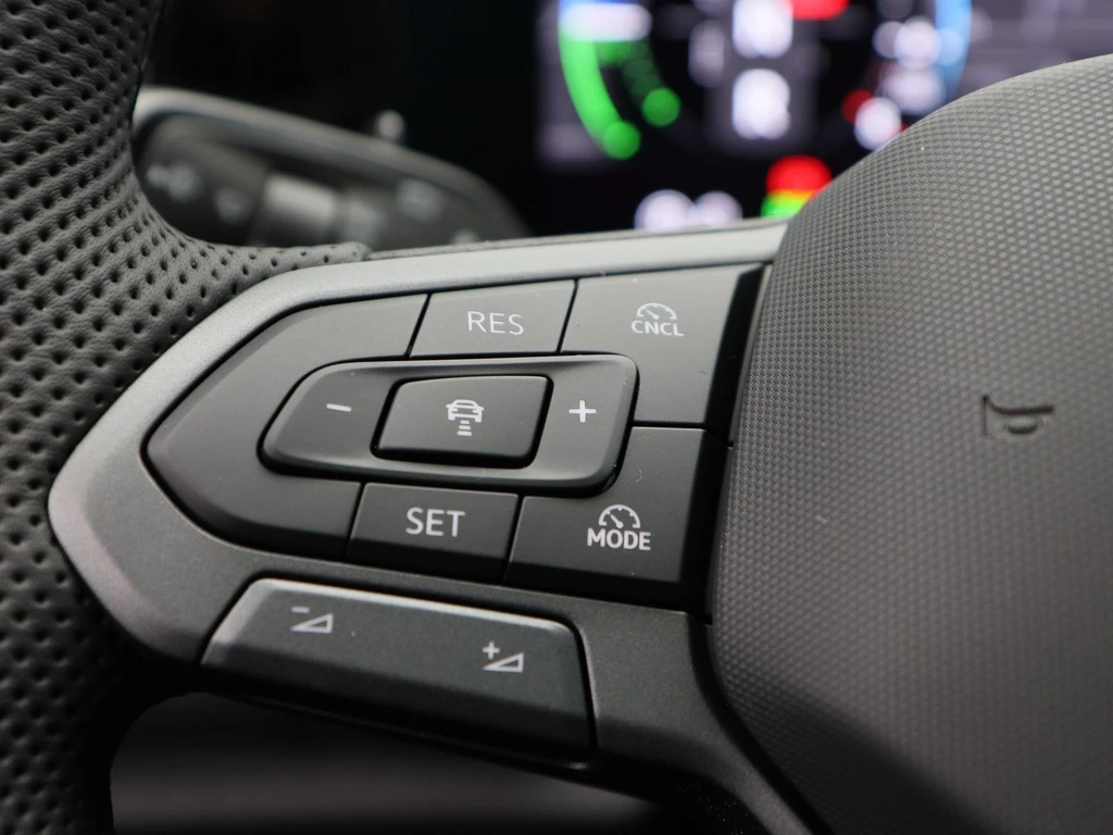 Volkswagen Tiguan – foto 31